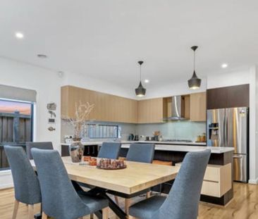 Modern Family Living in the Heart of Mickleham!! - Photo 1