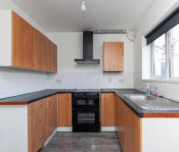 14b Crossreagh Drive, Newtownabbey, BT37 9DY - Photo 5