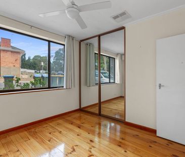 Amazing Location - Beautifully Presented! - Photo 3