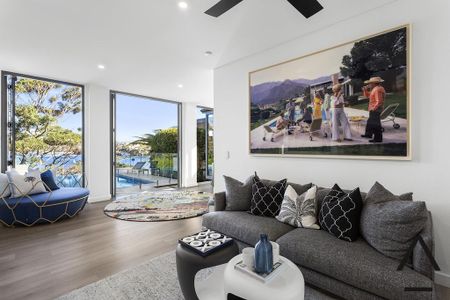 A Contemporary Masterpiece Waterfront Setting With Direct Beach Access - Photo 3