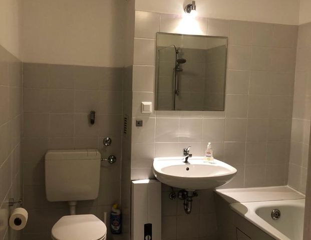 Dachgeschosswohnung Düsseldorf-Friedrichstadt - Foto 1