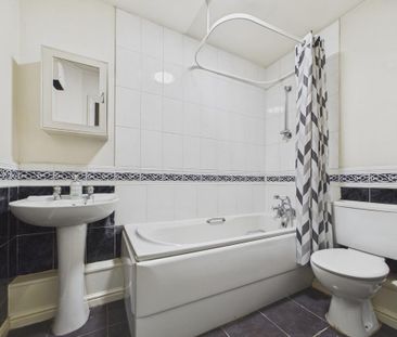 2 bedroom apartment to rent - Photo 6