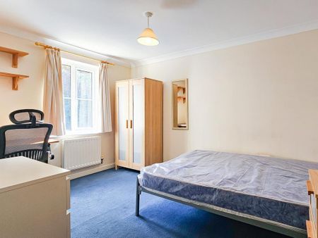 4 bedroom private hall to rent - Photo 5