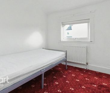 3 bedroom coach house to rent - Photo 3