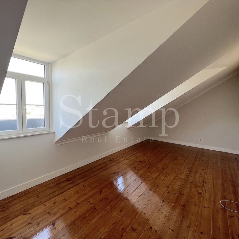 3 bedroom luxury Flat for rent in Lisbon - Photo 1