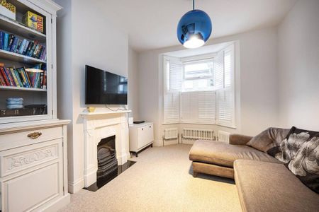 3 bedroom terraced house to rent - Photo 4