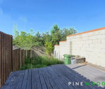 2 bedroom terraced house to rent - Photo 5