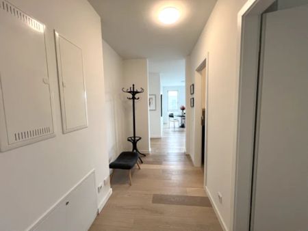 Moderne Wohnung in Rüttenscheidmit Tiefgaragenstellplatz! - Foto 4