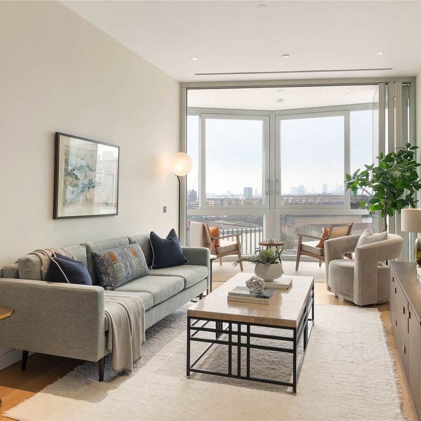 Prospect Way, London, SW11 flat to rent - Photo 1