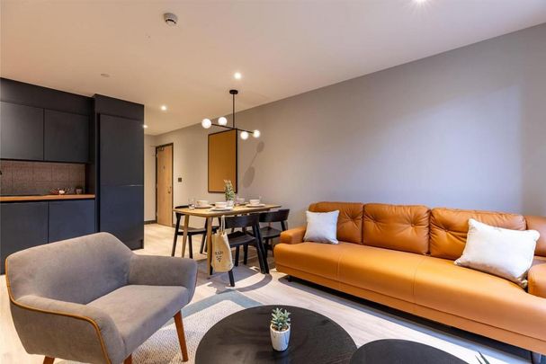 1 bedroom in a flat share to rent - Photo 1