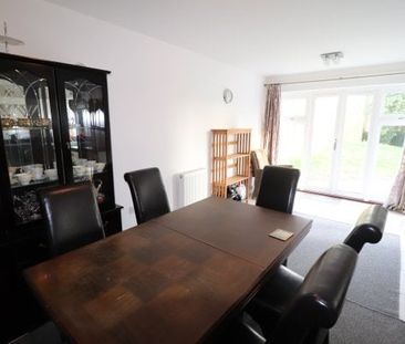 KENSINGTON WAY - BRENTWOOD, Property for rent - Photo 2