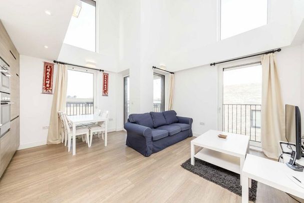 3 bedroom flat to rent - Photo 1