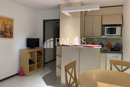 Studio meublé - Bas Fabron - Photo 5