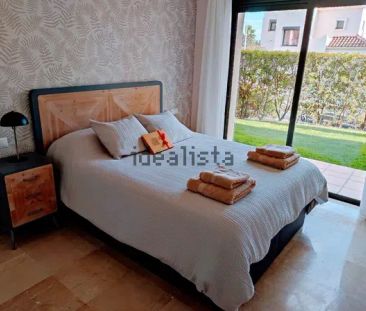 Alquiler de piso en Avenida del Golf, 34 - Photo 2