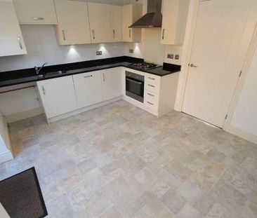 Patient Close, Beeston, Beeston, NG9 - Photo 3