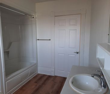 For Lease - 20 King Street Unit# 2, North Dundas, Ontario - Photo 4