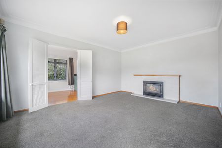 Stunning Family Home in Buckland Beach - Photo 3