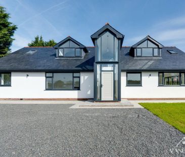 Darkinson Lane, Preston - Photo 1