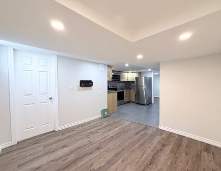 For Lease - 315 East 22nd Street Unit# Basement, Hamilton, Ontario - Photo 4