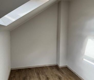 Landelijk gelegen, pas volledig gerenoveerde, woning. - Photo 1