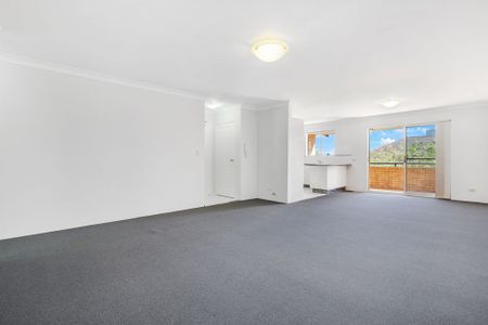 Modern and Affordable 2-Bedroom Apartment in Homebush West - Photo 4