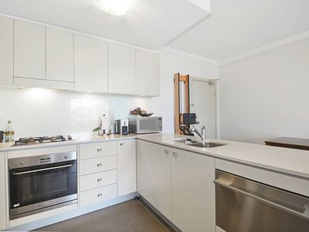 21/21 Eric Road, Artarmon NSW 2064 - Apartment For Rent | Domain - Photo 2