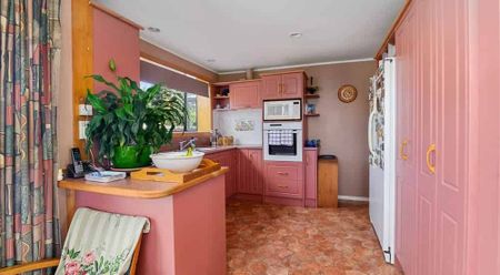 Style, Space, and Serenity All in One - Photo 3