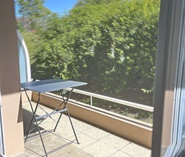 Appartement à louer, 2 pièces - Lons 64140 - Photo 5