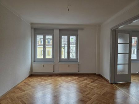 Appartement de 5,5 pièces à CHF 1'990.-/mois charges comprises - Photo 2
