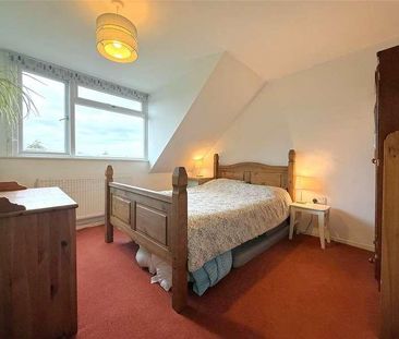 Mortimer Hill, Cleobury Mortimer, Kidderminster, Shropshire, DY14 - Photo 5