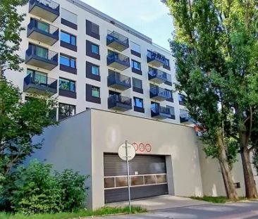 Krásný světlý byt 3kk - 84m and sup2; se dvěma balkony, komorou a g... - Photo 1