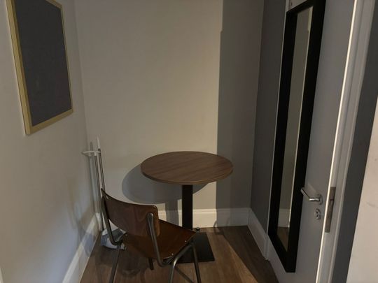 Studio Flat, Corporation Street, B4 - Photo 1