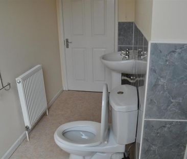 1 bedroom terraced house to rent - Photo 6