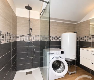 Location Appartement 2 pièces 61m² MOULINS 03000 - Photo 1
