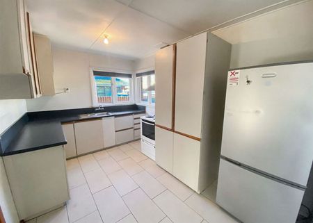 65 Yaldhurst Road, Upper Riccarton, NZ 8041 - Photo 5