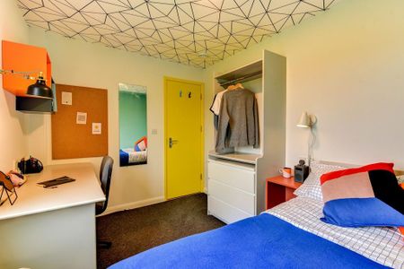 1 bedroom in a house share to rent - Photo 5