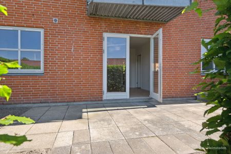 2-værelses Lejlighed på 67 m² i Silkeborg - Photo 4