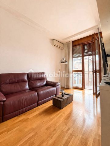 Bilocale viale Roma 26, Centro Storico, Vicenza - Photo 3