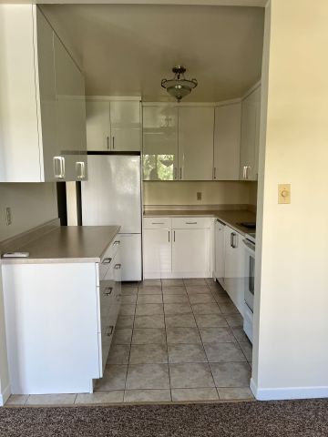 For Lease - 131 Edgehill Drive Unit# N11, Barrie, Ontario - Photo 4