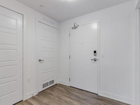 For Lease - 375 Sea Ray Avenue Unit# 325, Innisfil, Ontario - Photo 3