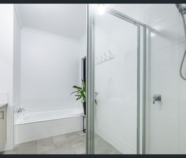 Convenient location without compromise in quality - Photo 1