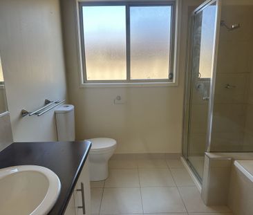 13 Rankins Lane Eaglehawk VIC - Photo 4