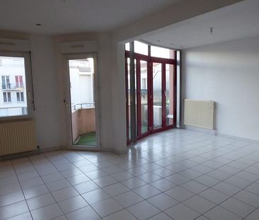 Reims Beau type 4 en duplex - Photo 1