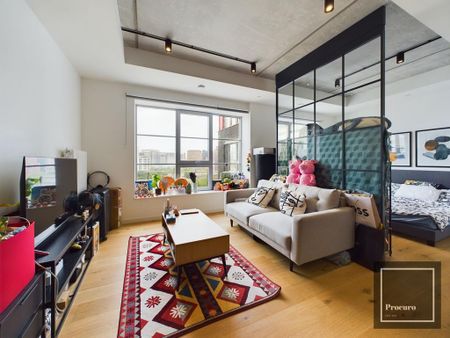 Studio to rent - Photo 2