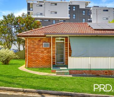 Freshly renovated in central location - Photo 6