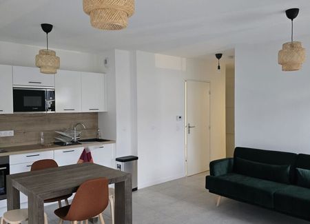 Appartement à louer 2 pièces • 48,80 m 2 Pau - Photo 4