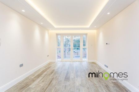 3 bedroom apartment to rent - Photo 3