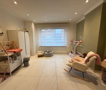 OORDEGEM - Gerenoveerde rijwoning met tuin. - Photo 6