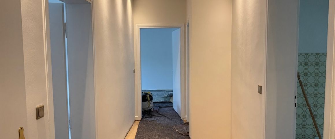 Wohnung im Erdgeschoss mit Südbalkon in der Weststadt - Photo 1