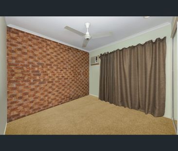 3/20 Lowth Street, Rosslea, Qld 4812 - Photo 2
